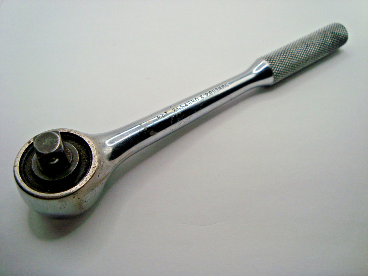 rucky43☆ Rough Rider Zombie Nick Toenail Pocket Knife RR1455 Green Comp