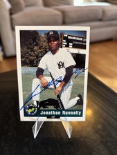 1992 Classic Draft Picks #51 Jon Nunnally (RC) On Card Auto AU Autograph Royals