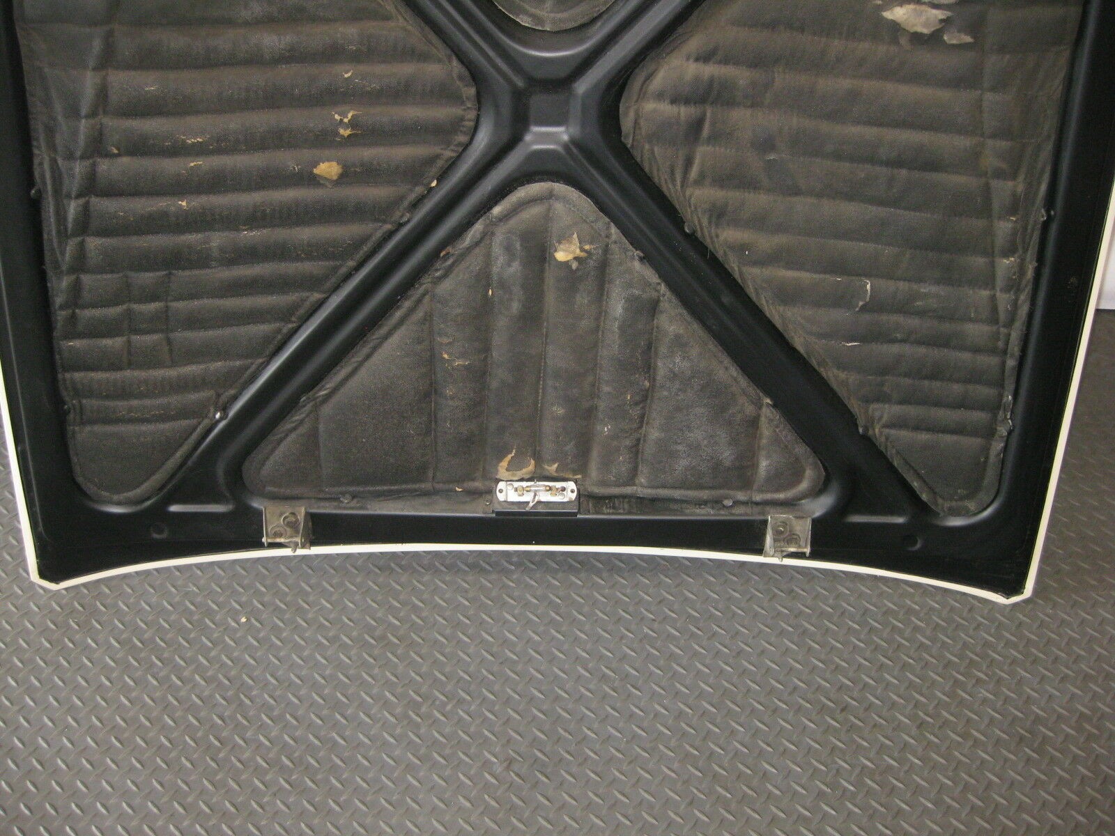 ROLLS ROYCE SILVER SHADOW HOOD 1967 1968 1969 1970 1971 1972 1973 1074 1975 1976