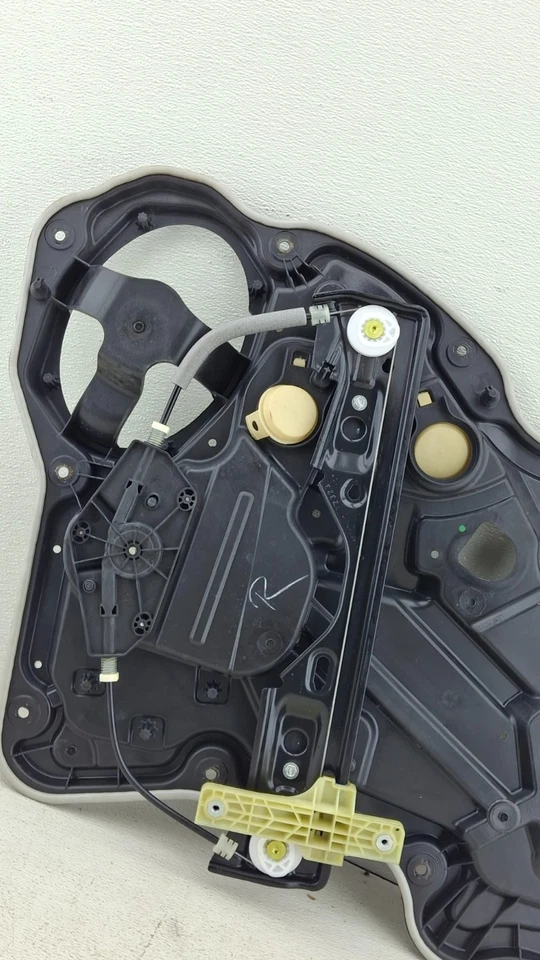 Jeep Compass 2017-2024 puerta delantera derecha ventana cristal regulador OEM Foto 2 de 4