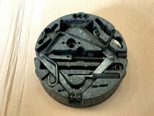 VAUXHALL VECTRA C SIGNUM ASTRA H ZAFIRAB JACK AND TOOL KIT