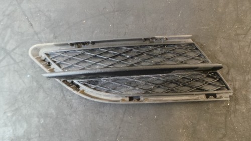 Y326-050 BMW 3er E90 Stoßstange Gitter Blende Geschlossen Vorne Rechts 7138418