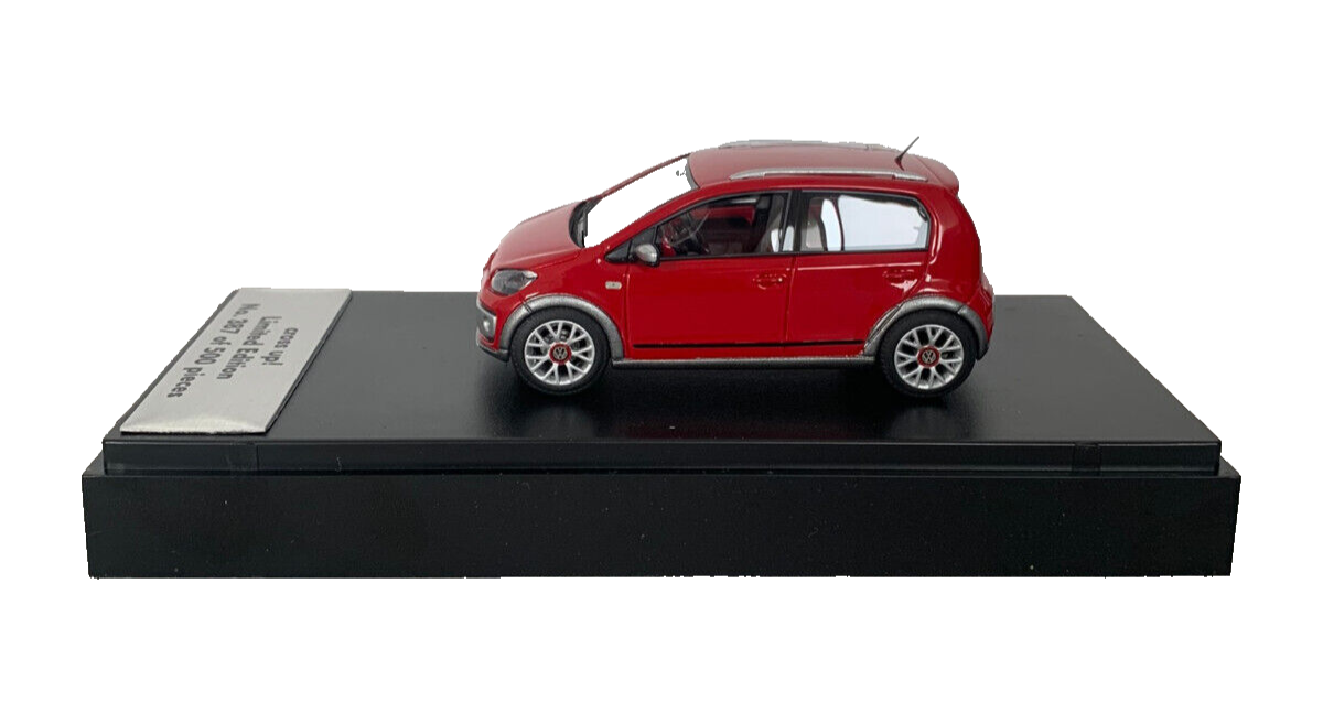 Volkswagen black up! ミニカー 1:43 🇺🇦 1:43 VW Fox Volkswagen