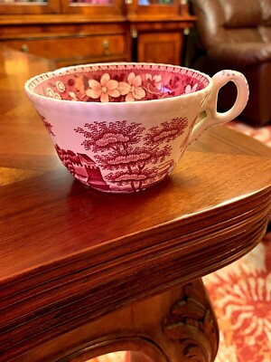 Set of 5 Cups & Saucers 