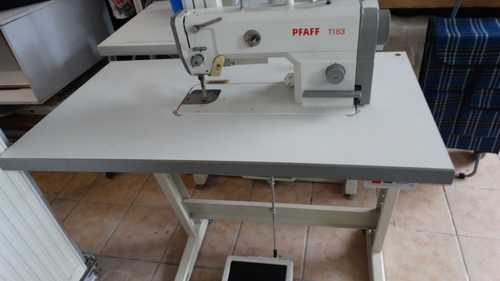 Pfaff Industrienähmaschine Typ 1181 mit Fadenabscheder  Sehr  gut zustand