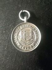 SILVER HALLMARK 1930 AWARD MEDAL  PENDANT CROYDON SELHURST GRAMMAR SCHOOL FORM 1