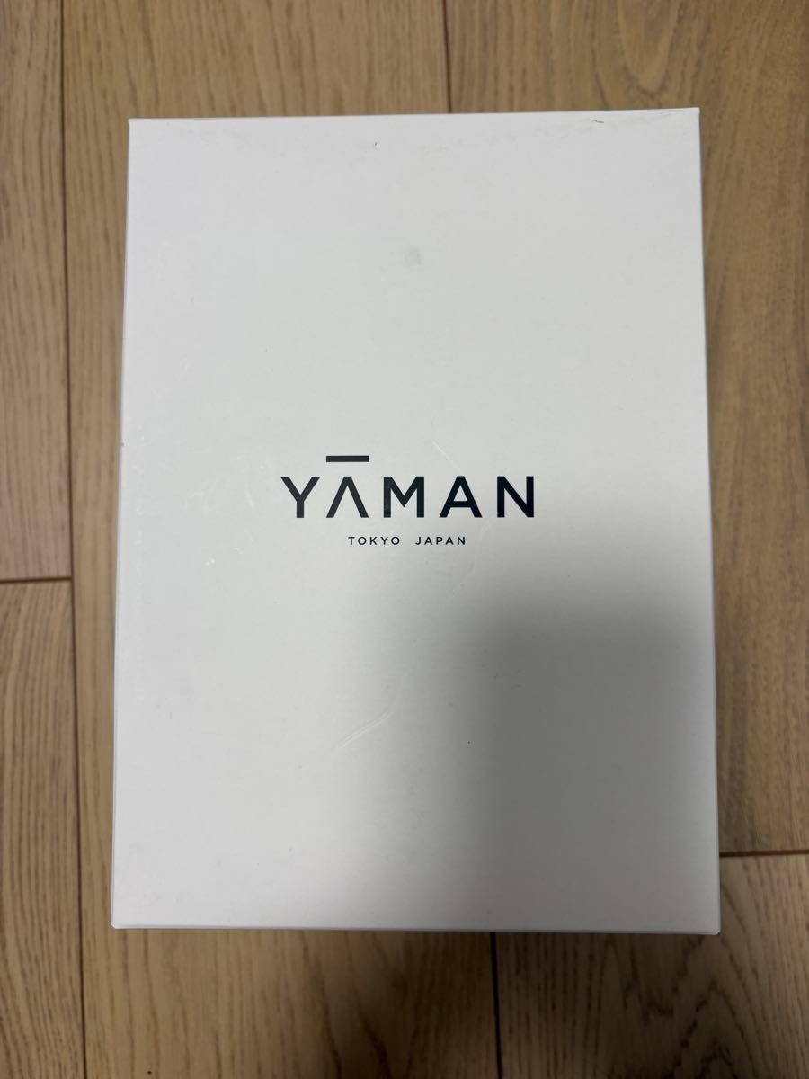 YA-MAN YJFS16YL Bloom EMS Facial Device Anti-Aging Gold 100-240V Unused New