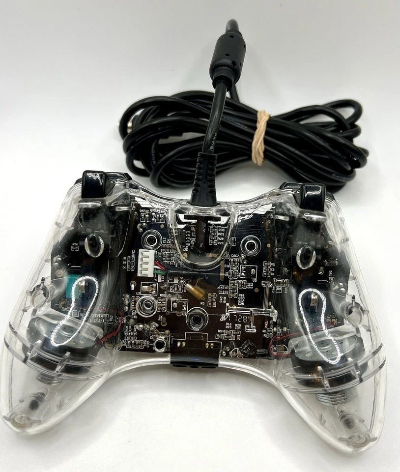 AfterGlow Clear  Xbox 360 Controller - Image 4 of 4