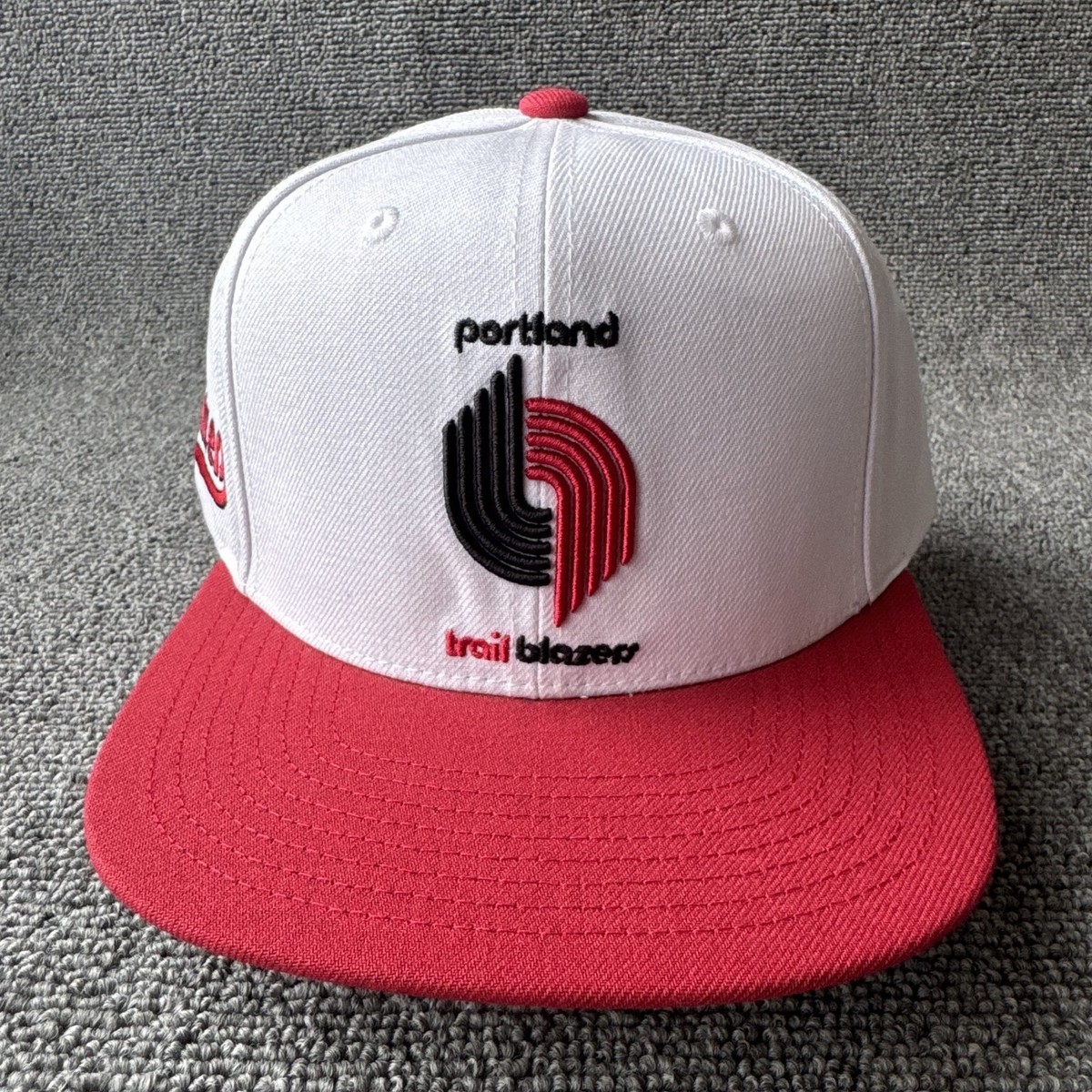 Mitchell & Ness Portland Trail Blazers Snapback Cap Hat