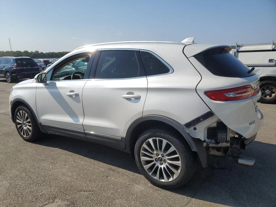 Used Front Right Door Assembly Front fits: 2017 Lincoln Mkc electric Front Right Foto 2 de 4