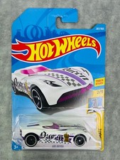 🔥🔥🔥Hot Wheels VELOCITA White Queen HW Checkmate H27🔥🔥🔥