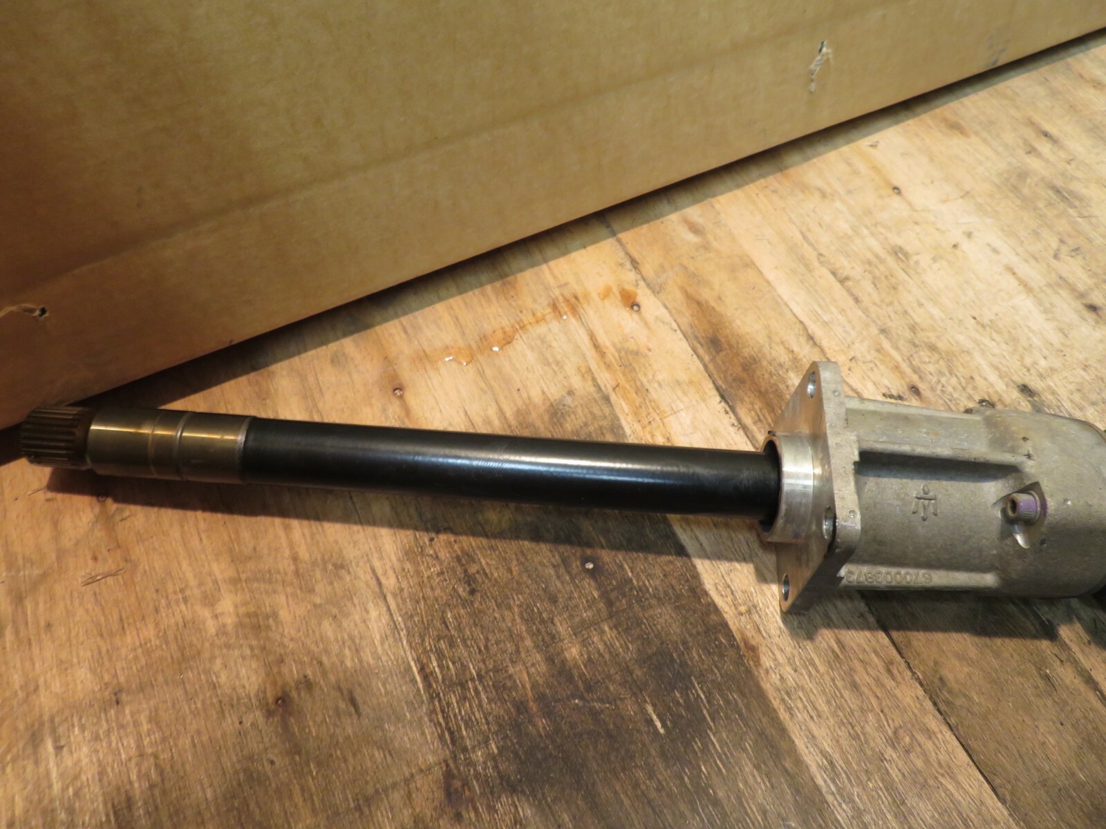 2014-2017 MASERATI GHIBLI SEDAN FRONT LEFT DRIVER SIDE AXLE SHAFT CV U JOINT OEM