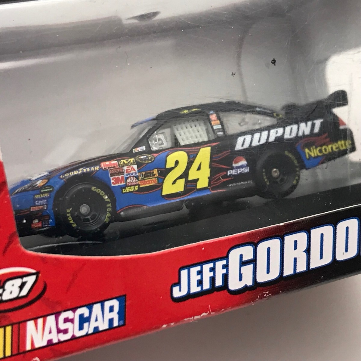 Winners Circle 2008 NASCAR #24 Jeff Gordon Pepsi Dupont Chevy