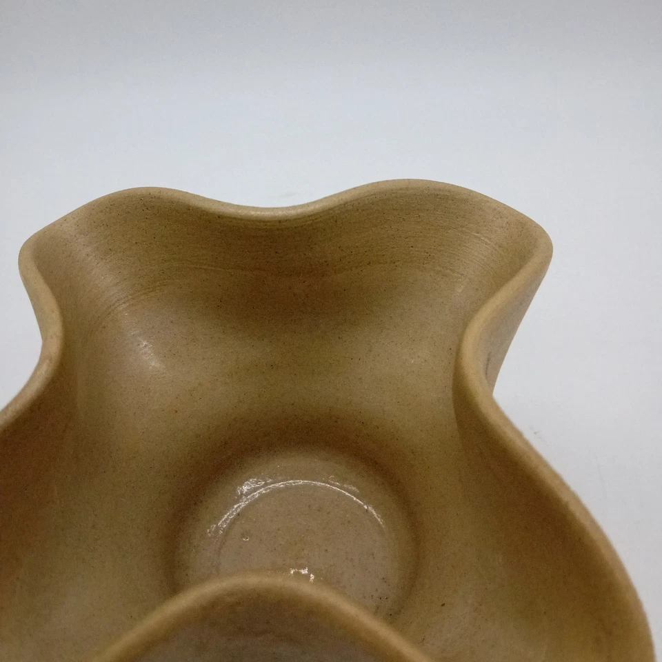 HILLSTONIA Moira Studio Pottery Stoneware Brown Posy Vase Bowl 9cm High - Image 4 of 4