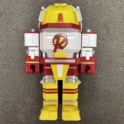 Ryan's World Mega Mecha Titan Robot with Carry Handle