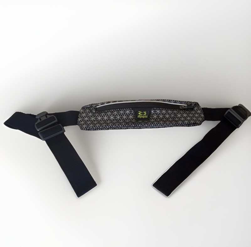 Amphipod Neoprene Running Belt, Zip 1-Pocket Adjustable, Black/White Geo