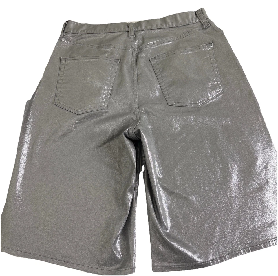 Bermudas Gap para mujer talla 29/8 altas plateadas metálicas 13,5" tiro alto Foto 3 de 4