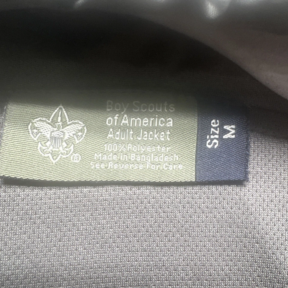 Boy Scouts of America Olive Green Hooded Windbreaker Jacket Adult Medium - Image 3 of 4