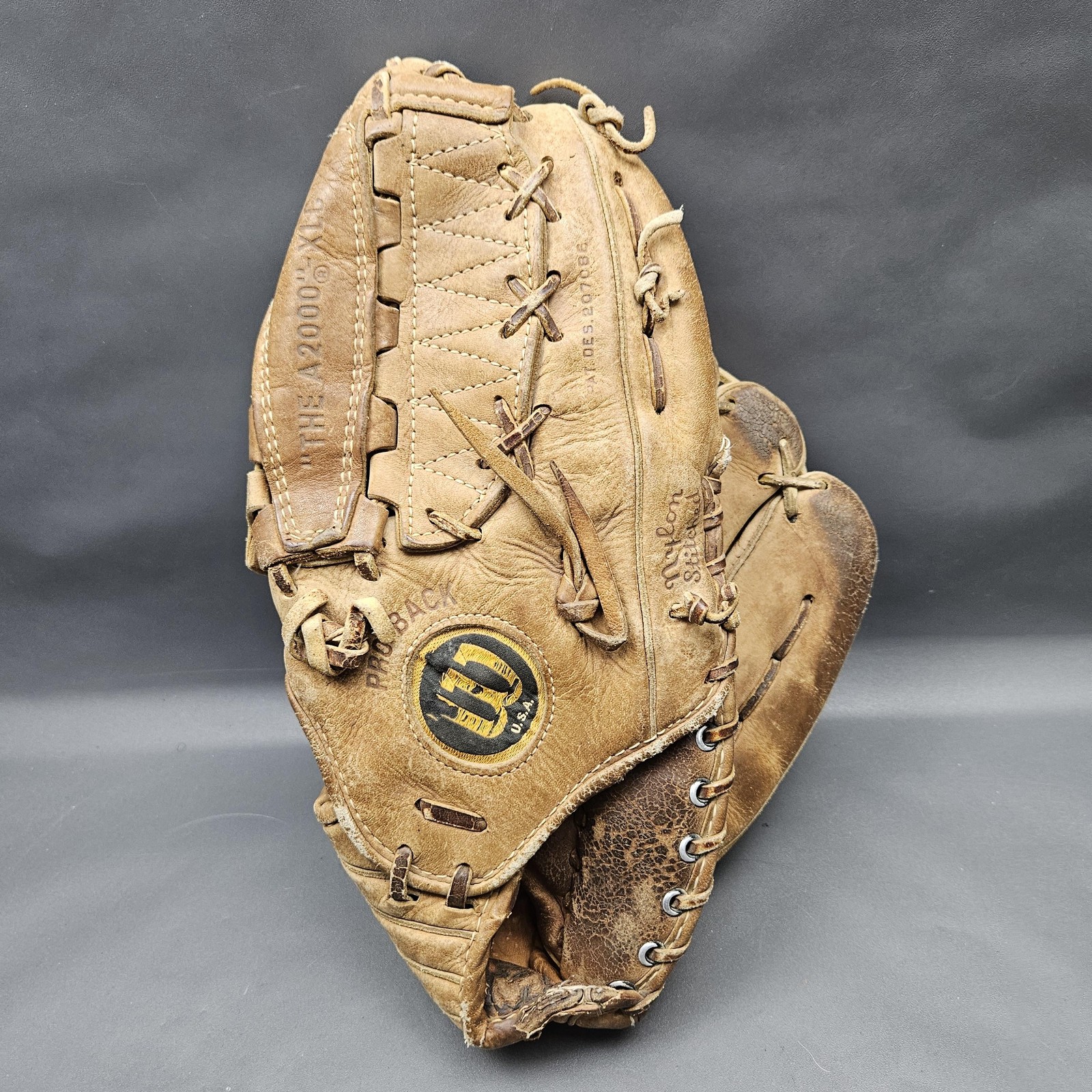 Mitt 12 Brown Right Hand Throw Usa