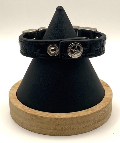 BCBGeneration "Fierce" Bracelet Black Patent Leather Silver-Tone Lettering 8"L - Bild 5 von 5