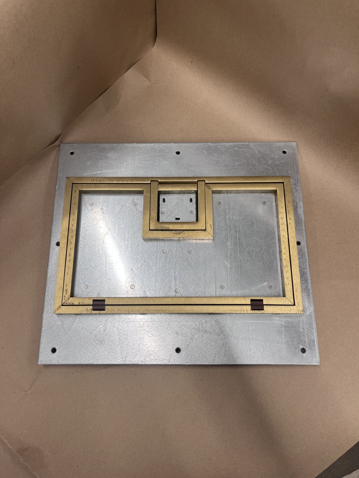 FSR U-Access Cover with Lift-Off Door & 0.5" Brass Square Flange for FL-600P Box
