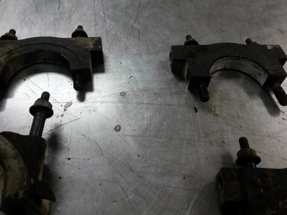 Tapas principales bloque motor desde 2002 Buick Rendezvous 3.4 Foto 4 de 4