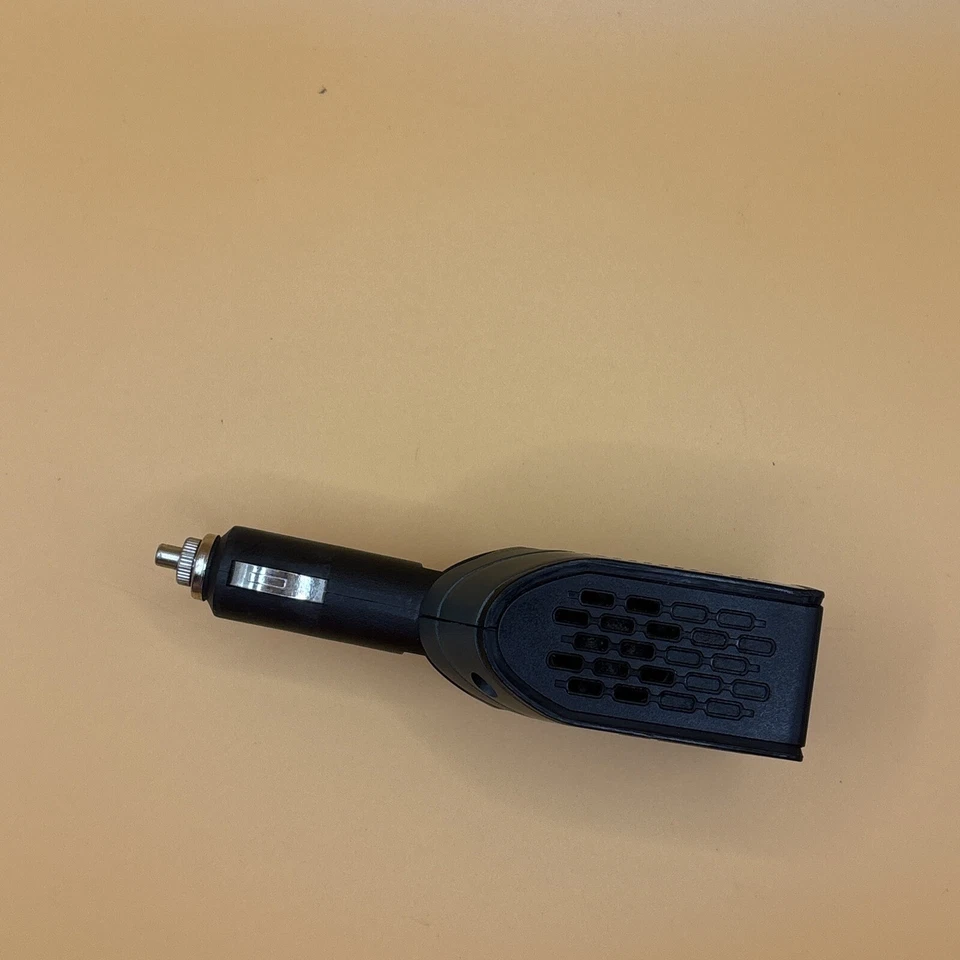 CyberPower CPS150BU 120V 150W Mobile Power Inverter - Image 4 of 4