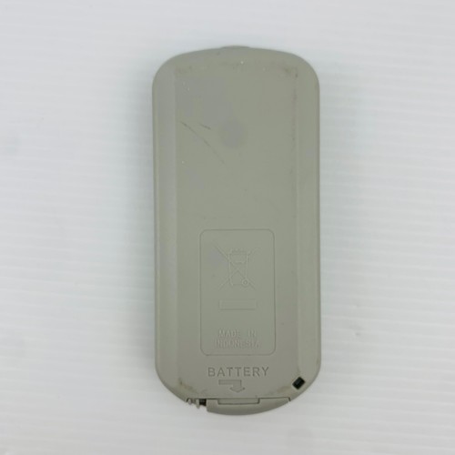 Genuine JVC Camcorder Remote Control Model RM-V751U Replacement OEM Tested - Picture 2 of 3