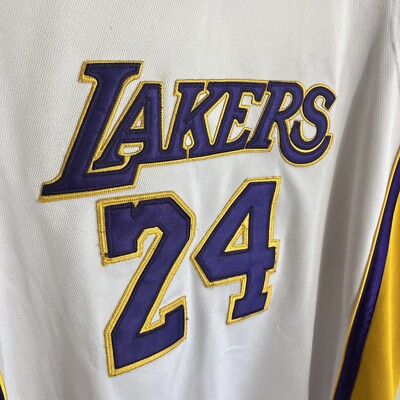 Kobe Bryant Los Angeles Lakers ジャージ s-l400.jpg