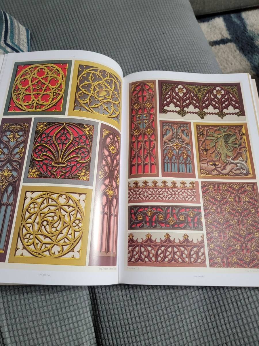 TASCHEN 