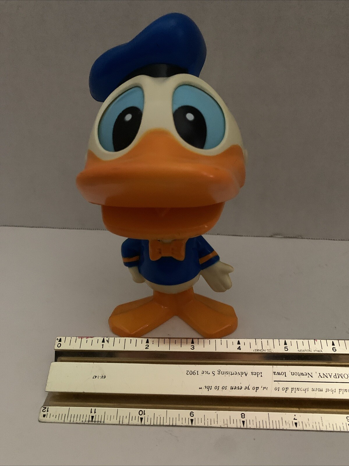 VINTAGE 60s 70s CHATTER CHUMS Donald Duck Pullstring Toy  WORKS RARE!
