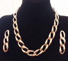 Gold Link Choker Necklace 18" Earring Set Plus A Very Nice Special Free Gift