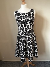 IZ izabel london leopard print dress Size 10 skater dress zip Casual Work Office
