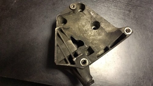 BMW 5 (E60, E61) Lichtmaschinenhalter 64557786708