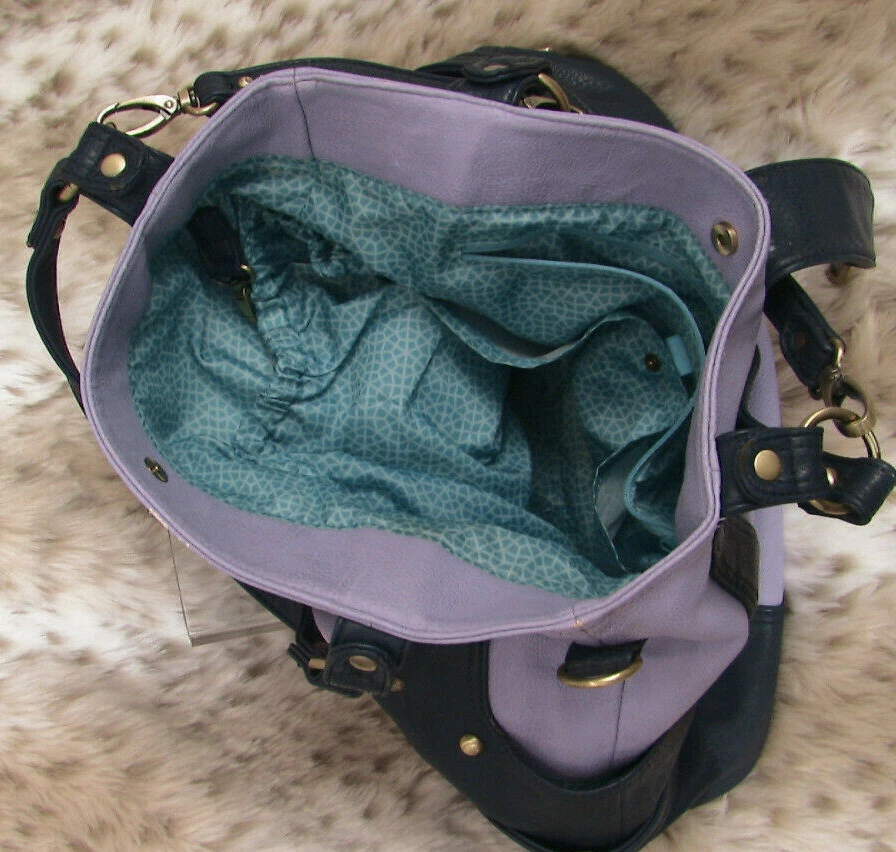 ¡Bolsa de pañales o bolsa de gimnasio Timi & Leslie Hannah! Accesorios Lila/Marino no incluidos Foto 3 de 3