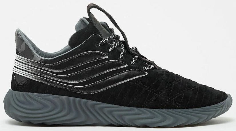 ADIDAS Sobakov Soccer Black Semi Frozen Yellow EE4398 Mens 9.5 Fast Ship adidas | Shoes | Adidas Sobakov Soccer Black Semi Frozen  main image 4
