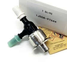 New DEF Injector Kit For Kubota M7-151 M7-152 SVL95-2S SVL97-2 1J508-97644