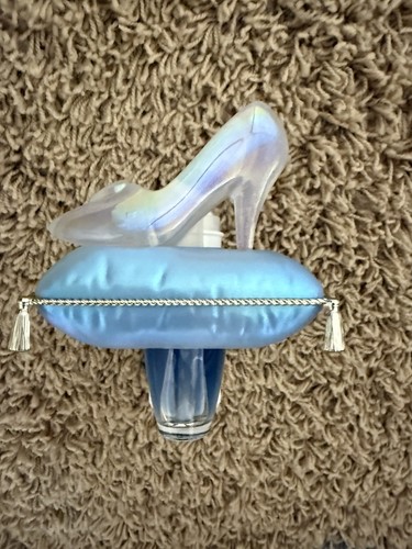 Bath & Body Works Disney Cinderella Slipper Wallflower Plug In New