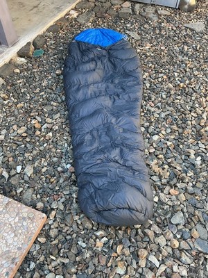 North Face Beeline  sleeping bag, 30degrees, 900 down, 1 lbs 3oz