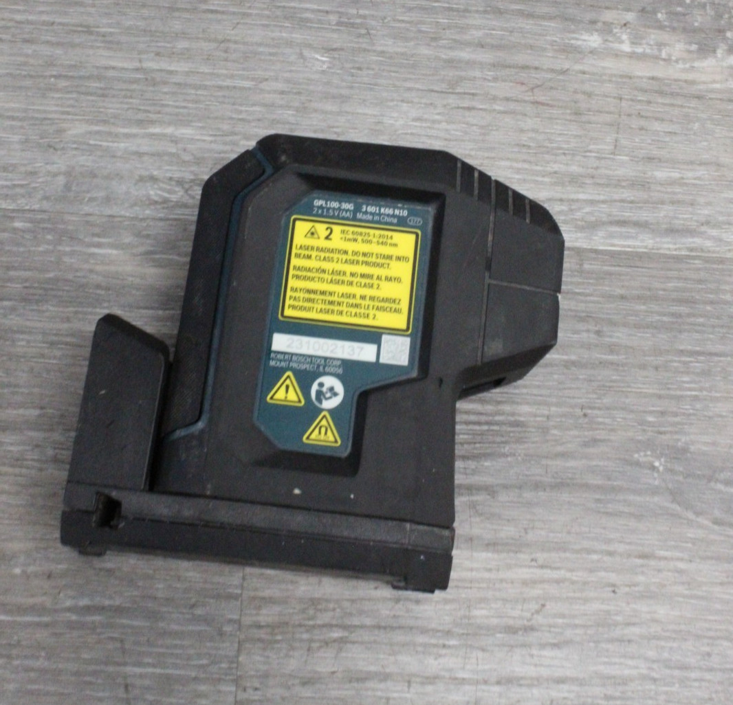 Bosch GPL100-30G 3 Point Green Beam Laser Level - Black