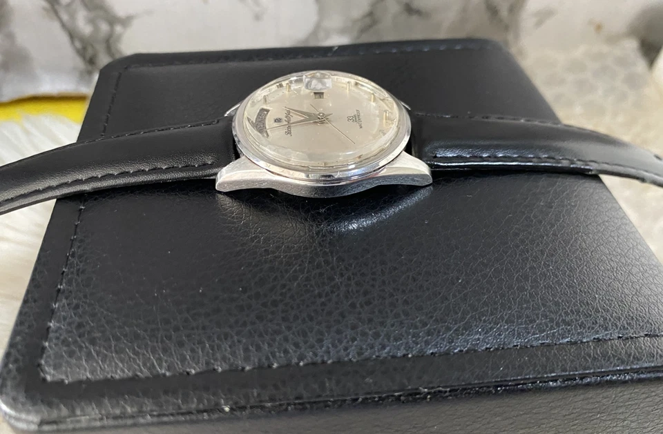 Montre vintage Ricoh Day-Date cadran argenté 33 bijoux en acier inoxydable Japon - Photo 3/4
