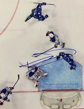 Phil DI GIUSEPPE Signed 8x10 Photo! Vancouver Canucks - Abbotsford Canucks W/COA