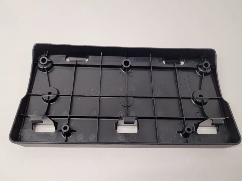 2013 13 TOYOTA SEQUOIA LICENSE PLATE BRACKET - Image 3 of 4