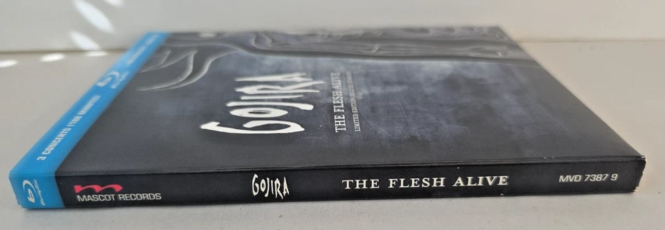 Gojira 'The Flesh Alive' Limited Edition Deluxe Blu-Ray Version 2012 ~ Inserts - Image 3 of 4