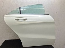 Mercedes-Benz CLA C117 X117 W117 2015 Hinten rechts Tür hinten A1177320210 Mercedes-Benz CLA C117 X117 W117 2015 Hinten rechts Tür hinten A1177320210