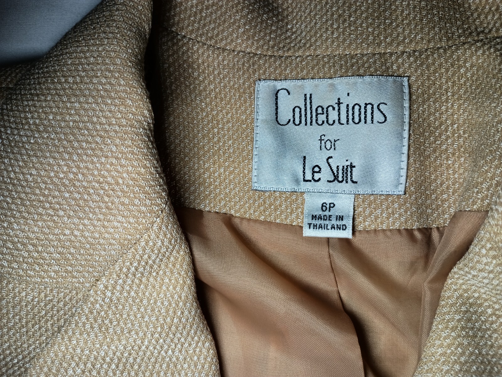 Le Suit - Skirt Suit - Size 6P