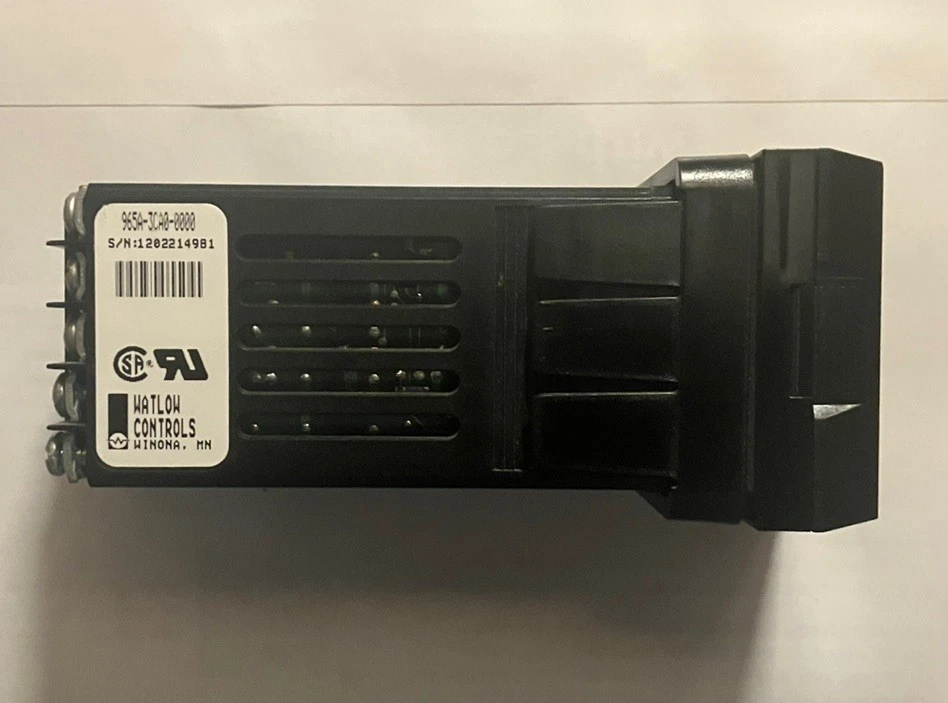 Unidad Módulo Controlador de Temperatura LED Digital Watlow 965 Series 965A-3CA0-0000 Foto 2 de 2