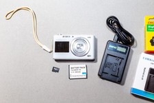 Samsung DualView DV150F 16.2MP Digital Camera WORKS  Memory Card Battery Charge