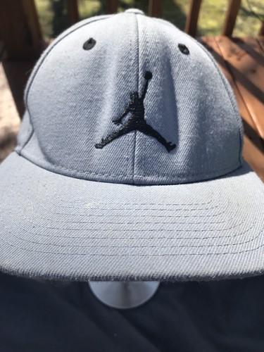 Air Jordan Jumpman Gray Youth Snapback 