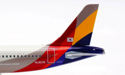JFOX ASIANA AIRLINES for Airbus A321 HL8279 1:200 Aircraft Pre